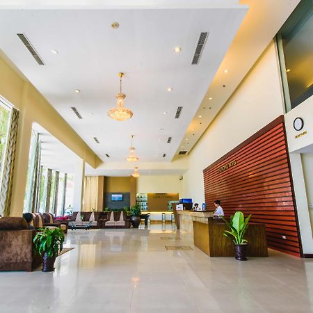 Mondial Hotel Hue Exterior foto
