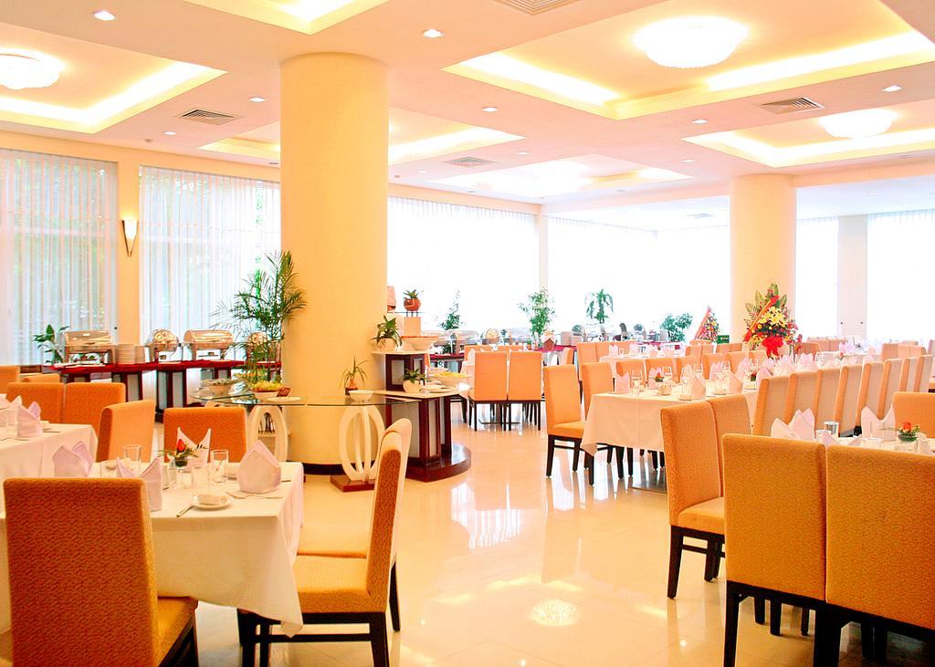 Mondial Hotel Hue Exterior foto